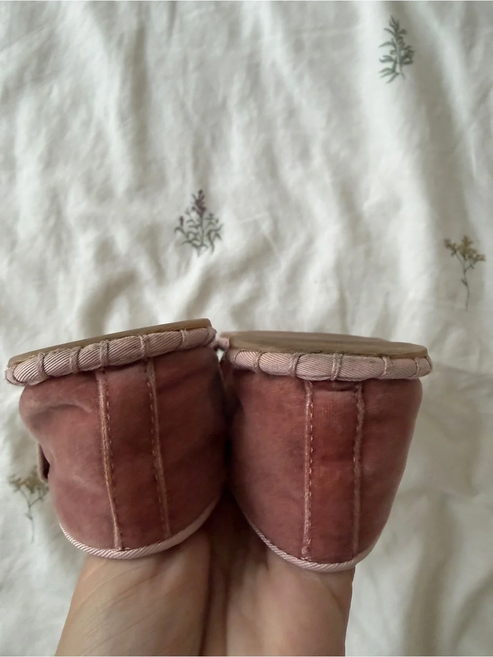 ZARA Dusty Pink Velvet Mary Jane Shoes with Strawberry Embroidery